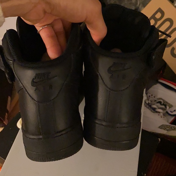 Air Force 1 Mid ‘07 used with original box - Picture 3 of 6